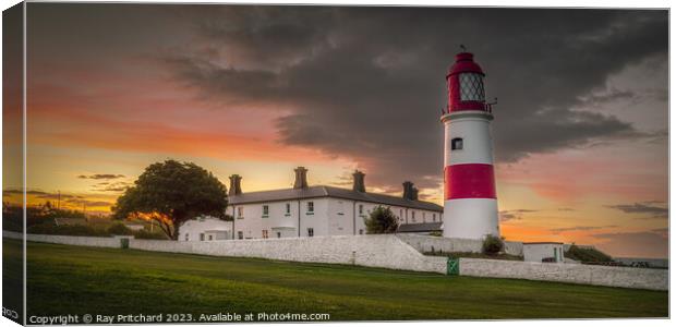 Sunset At Souter Lighthouse Canvas Print by Ray Pritchard
