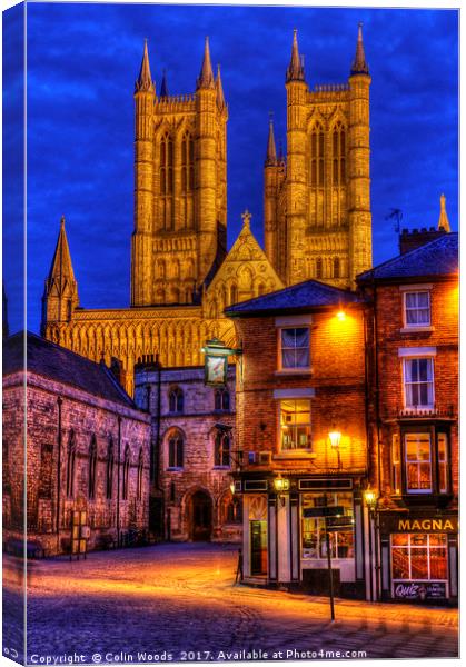 Lincoln Cathedral at Night Canvas Print by Colin Woods