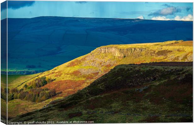 Castle Naze, Combs Moss Canvas Print by geoff shoults