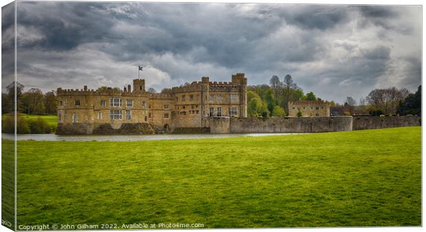 Leeds Castle in Kent Canvas Print by John Gilham