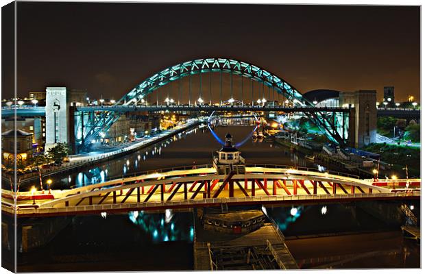 Bridges of the River Tyne, Newcastle. UK Canvas Print by David Lewins (LRPS)
