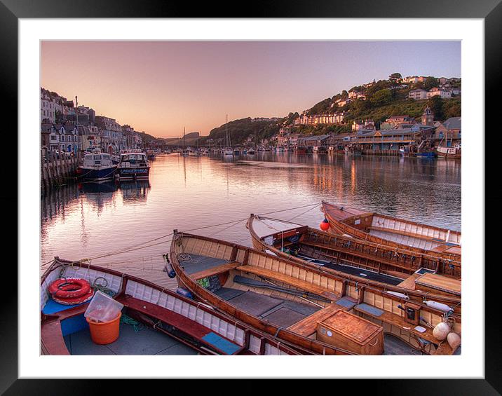 The sun goes down at Looe Framed Mounted Print by Rosie Spooner