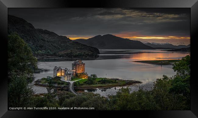 Eilean Donan Castle at dusk. Framed Print by Alan Tunnicliffe