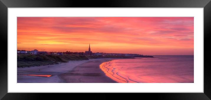  Longsands Tynemouth Framed Mounted Print by Alexander Perry