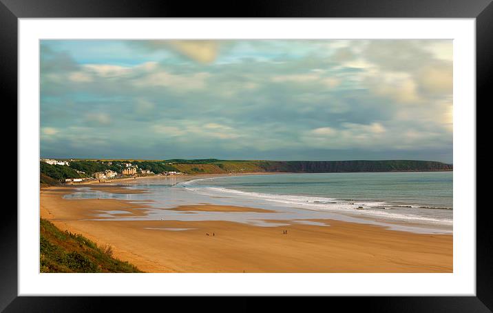  Filey beach, North East Yorkshire Framed Mounted Print by Andrew Scott