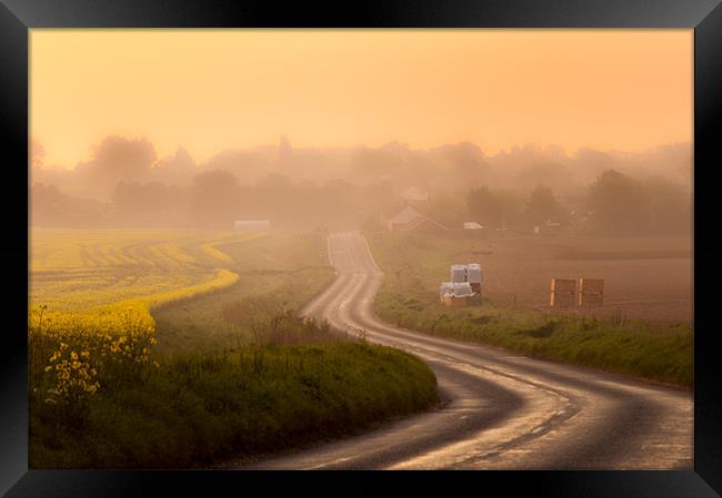 Road to Hemsby Framed Print by Stephen Mole