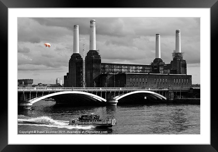 Pink Floyds Pig, Battersea Framed Mounted Print by Dawn O'Connor