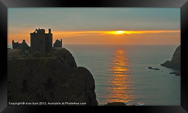 Dunnottar Castle sunrise Framed Print by alan bain